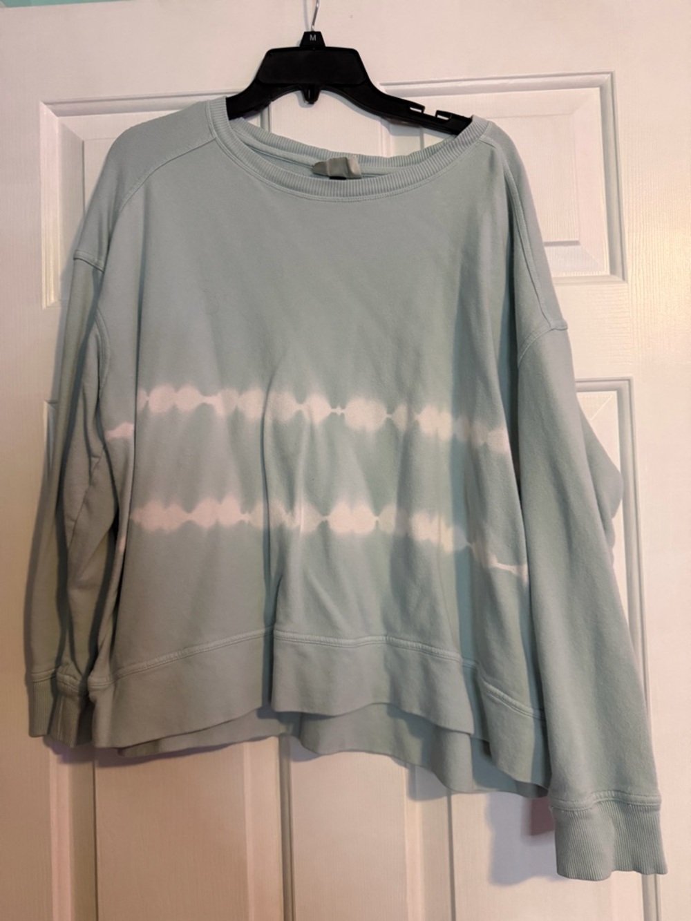 Universal Thread Light Mint Tie-Dye Crewneck Sweatshirt
